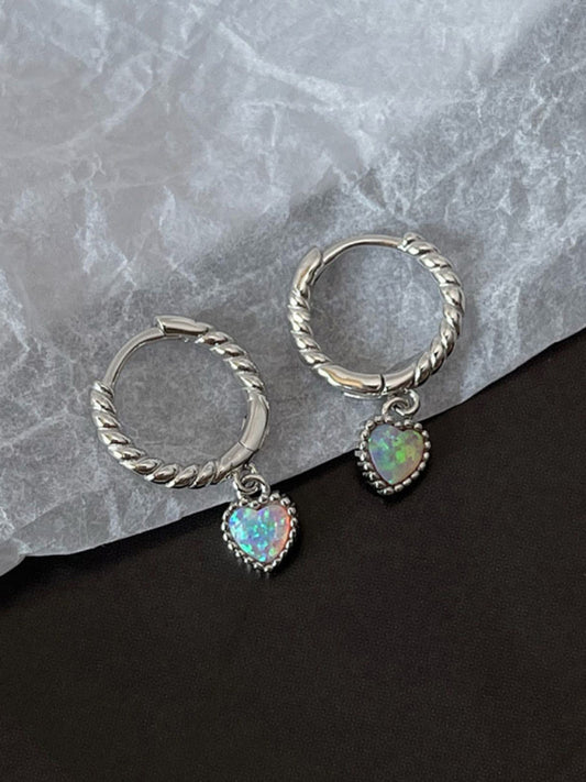 New love pendant twist earrings, elegant, compact and fashionable earrings